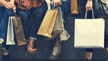 People with shopping bags